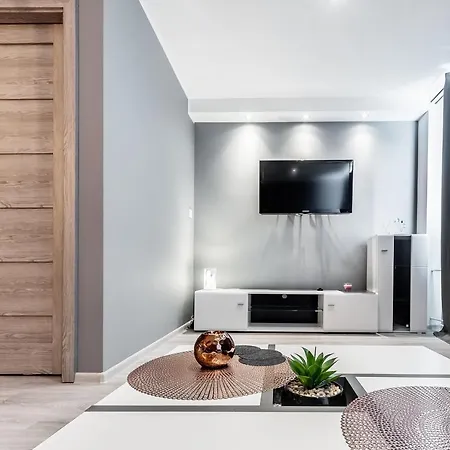 شقة Emi سفينويتشي